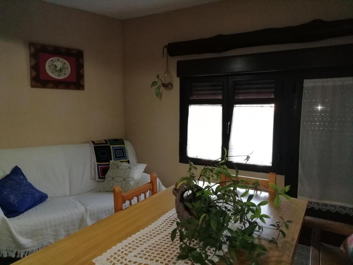 Casa Rural Abuela Maxi Ríolobos Екстериор снимка